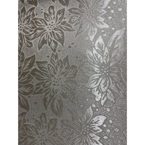 Set of 4 Elegant Ivory Shimmer Holiday Christmas Placemats by Better Home - Picture 6 of 6